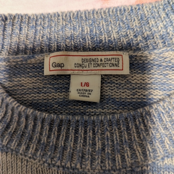 Gap blue sweater - Picture 2 of 3